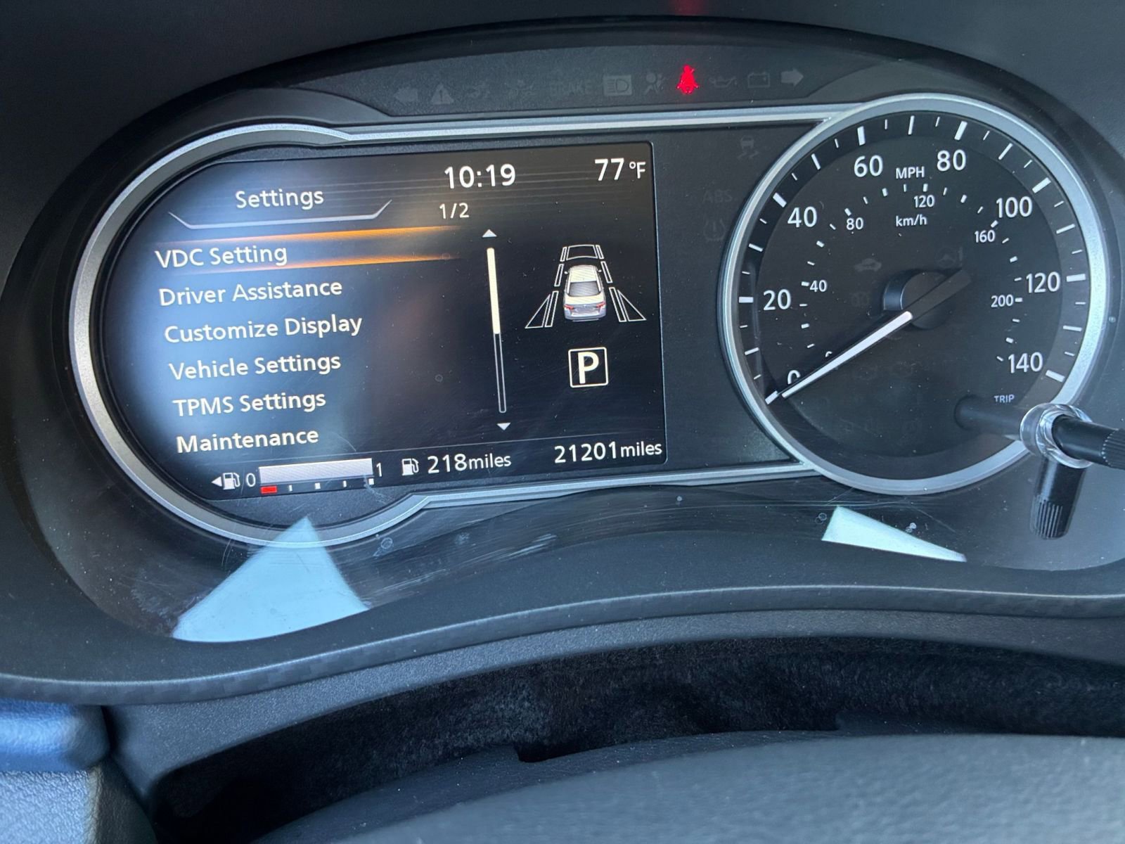 Used 2025 Nissan Versa SV FWD image 38