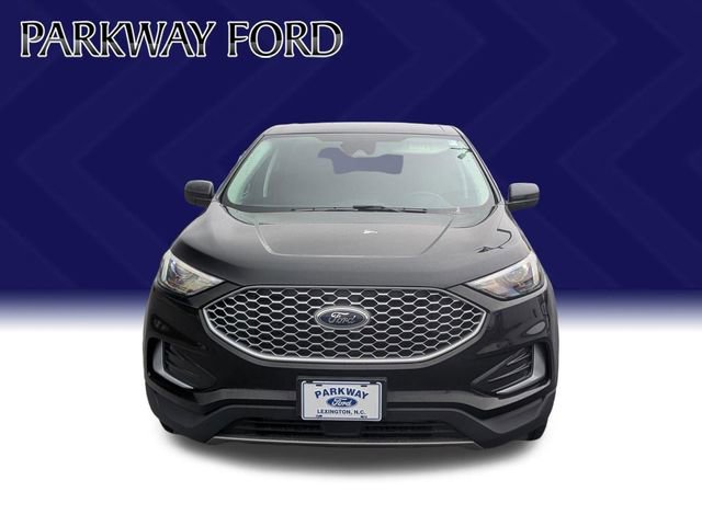 Used 2024 Ford Edge SEL image 2