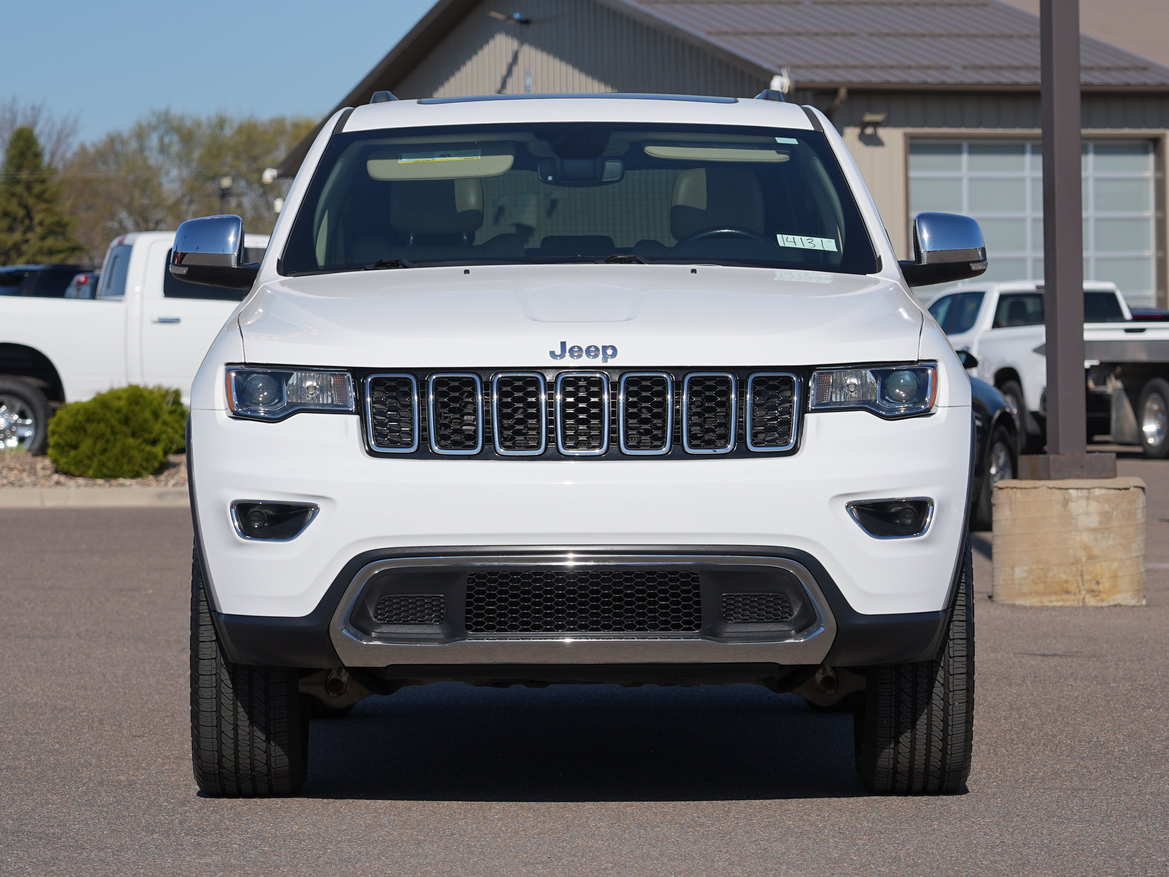 Used 2021 Jeep Grand Cherokee Limited AWD/4WD image 8