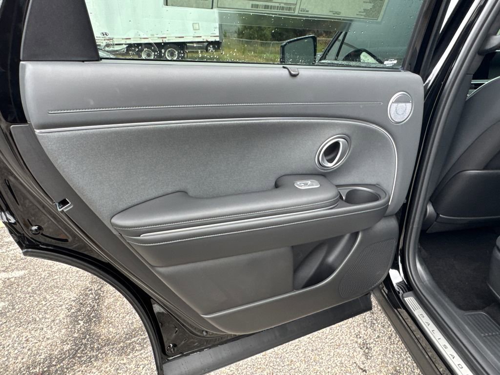 New 2026 Hyundai Palisade Calligraphy image 12