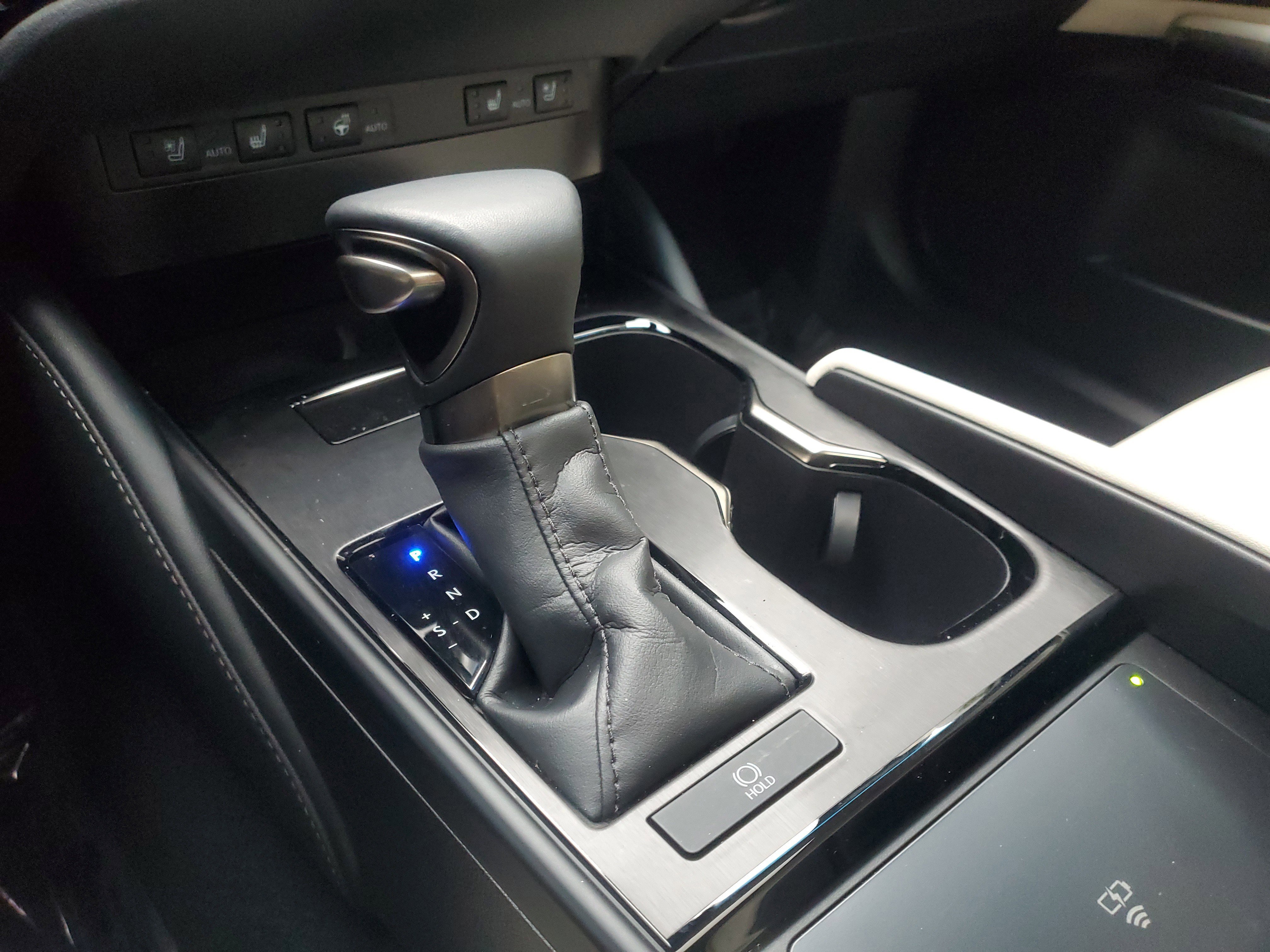 Used 2024 Lexus ES 350 w/ Premium Package image 29