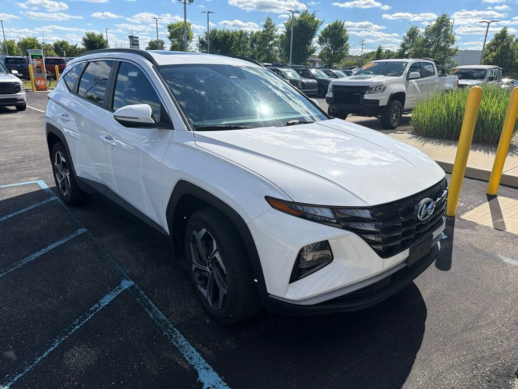 Used 2023 Hyundai Tucson SEL w/ Convenience Package AWD/4WD image 3