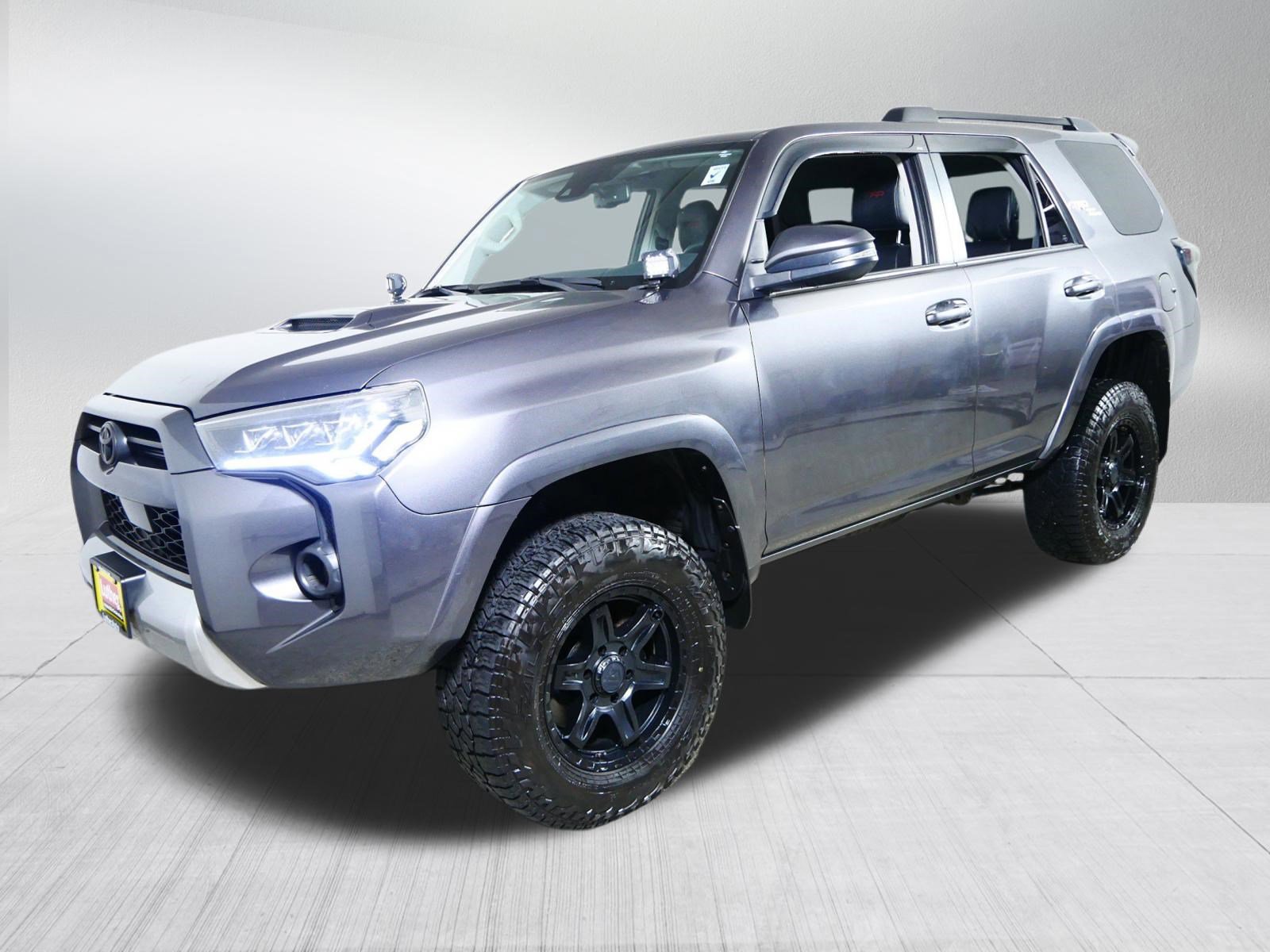 Used 2020 Toyota 4Runner TRD Off-Road Premium image 3