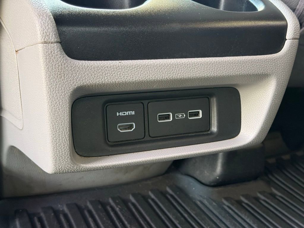 Used 2022 Honda Odyssey Elite image 33