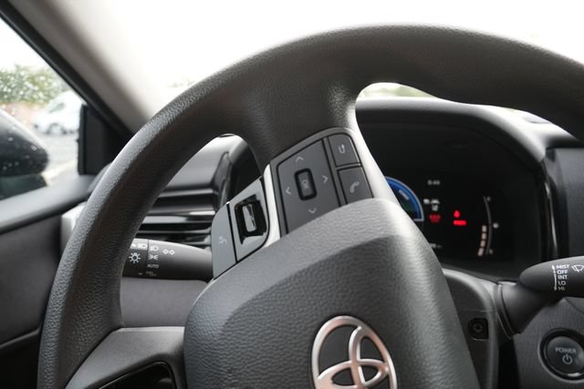 Used 2025 Toyota Camry LE FWD image 25