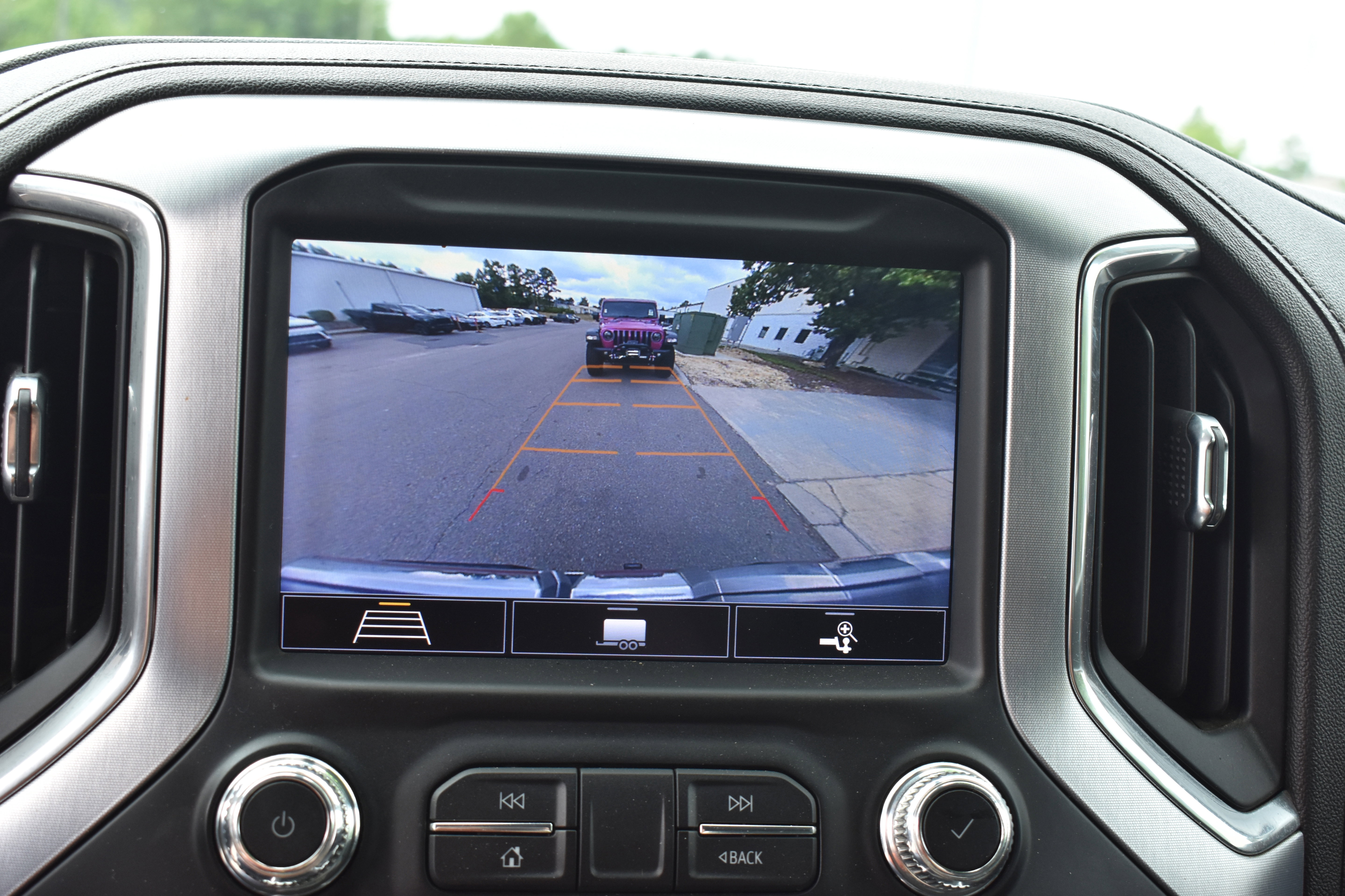 Used 2020 GMC Sierra 1500 SLT w/ SLT Premium Package AWD/4WD image 20