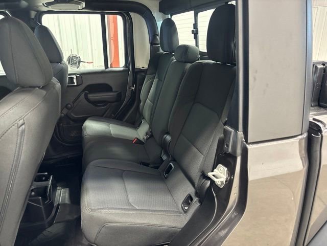 Used 2023 Jeep Gladiator Sport AWD/4WD image 14