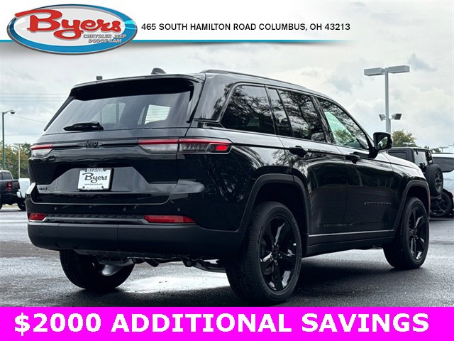 New 2025 Jeep Grand Cherokee Altitude image 8