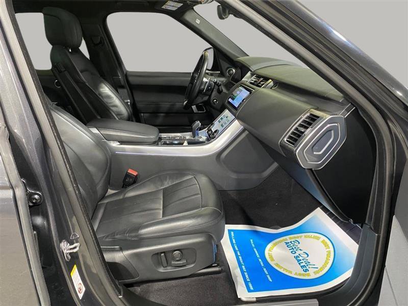Used 2021 Land Rover Range Rover Sport HSE Dynamic image 32