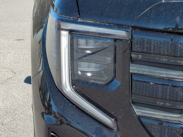 Used 2024 GMC Sierra 1500 Elevation w/ Preferred Package image 10