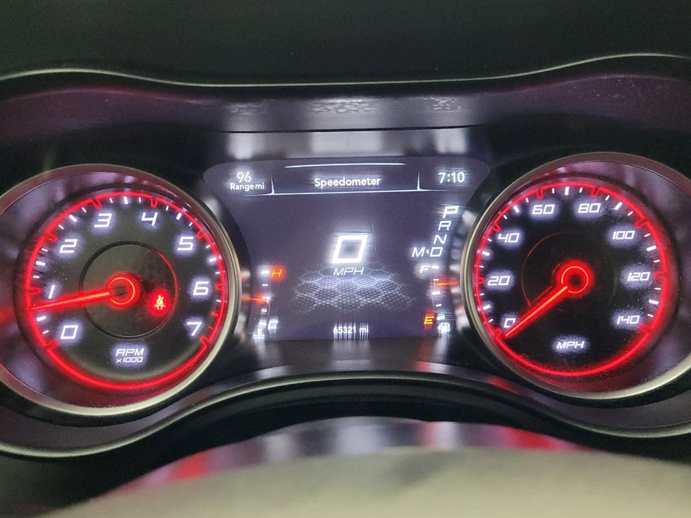 Used 2022 Dodge Charger SXT image 23