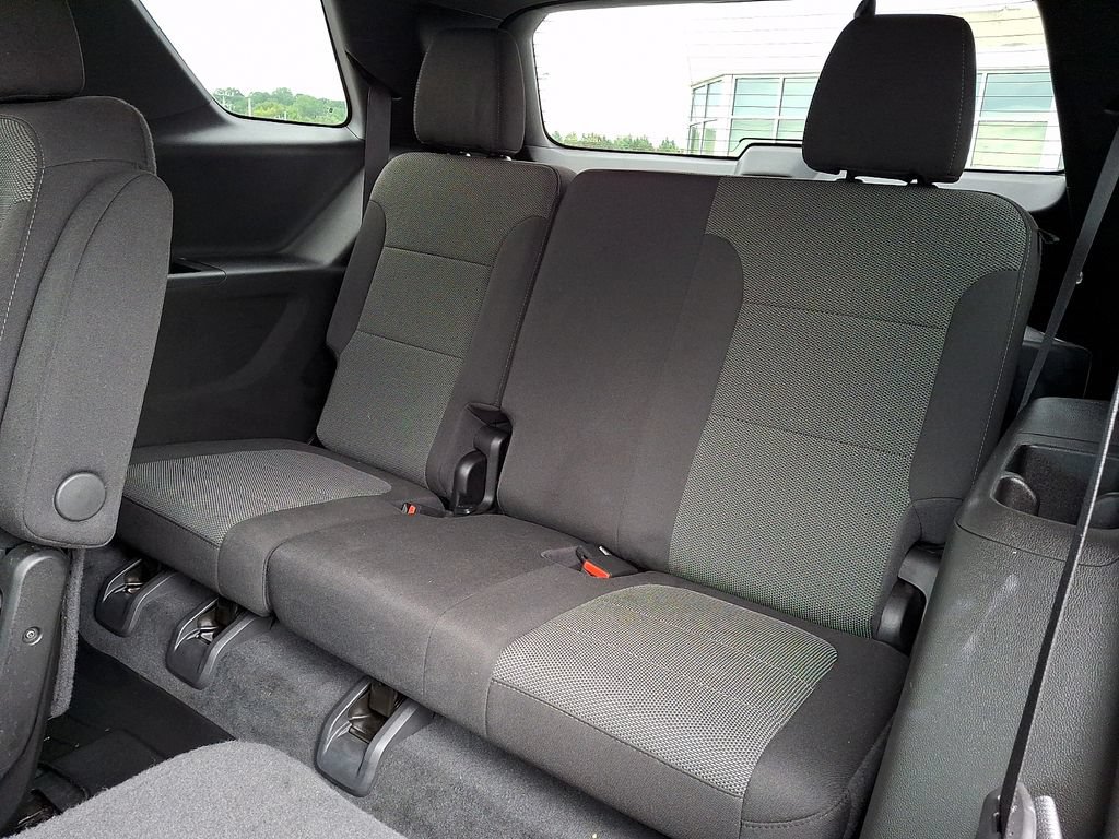 Used 2023 Chevrolet Traverse LT AWD/4WD image 11