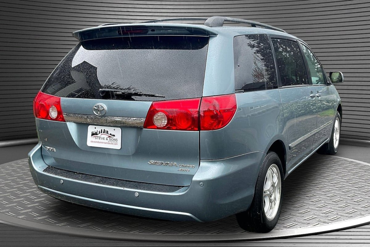 Used 2006 Toyota Sienna XLE Limited AWD/4WD image 6