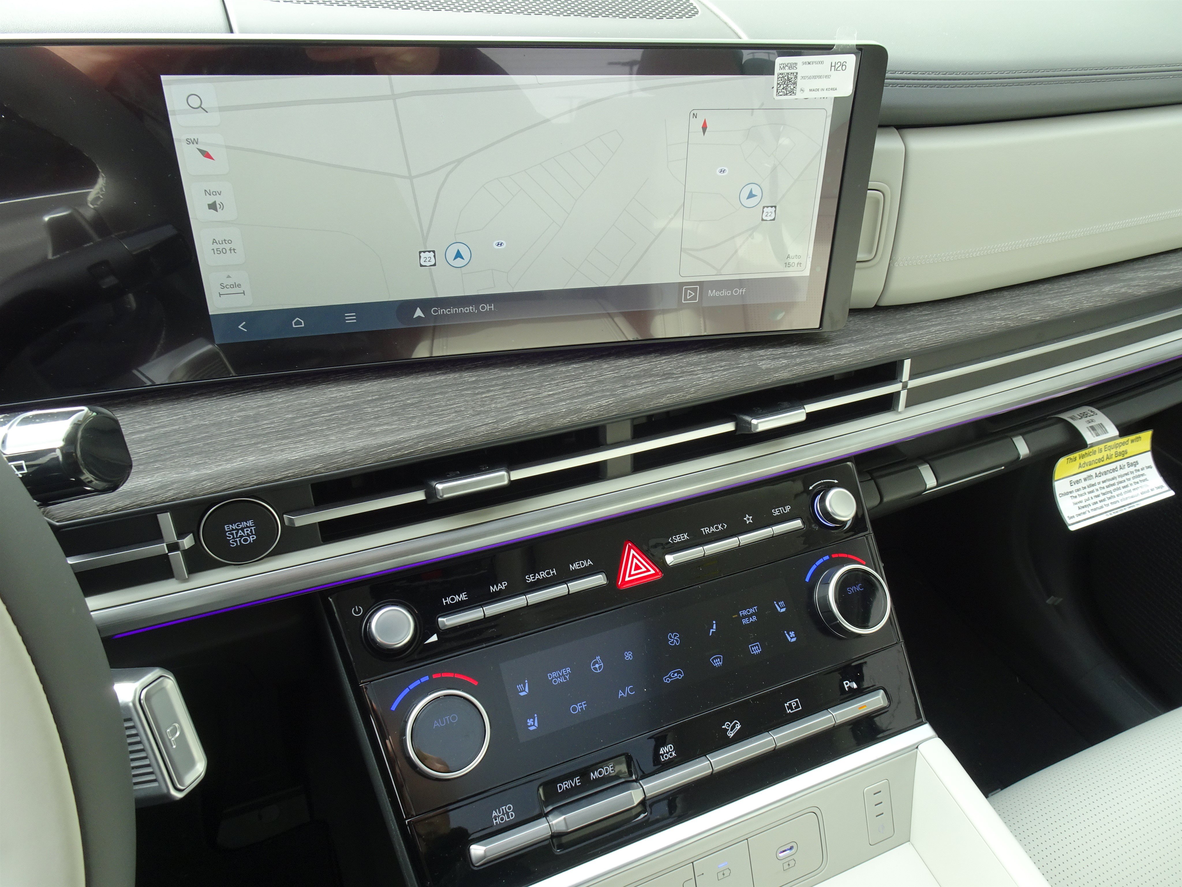 New 2026 Hyundai Santa Fe Calligraphy AWD/4WD image 14
