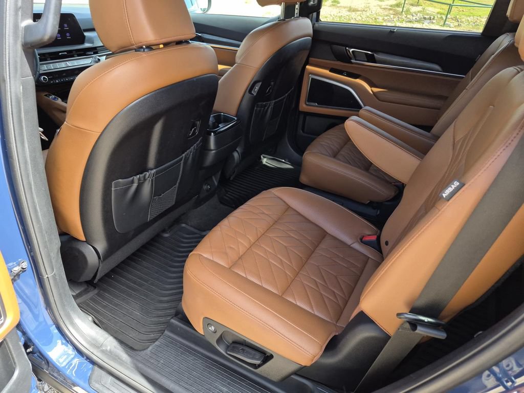 Used 2024 Kia Telluride EX X-Line AWD/4WD image 16