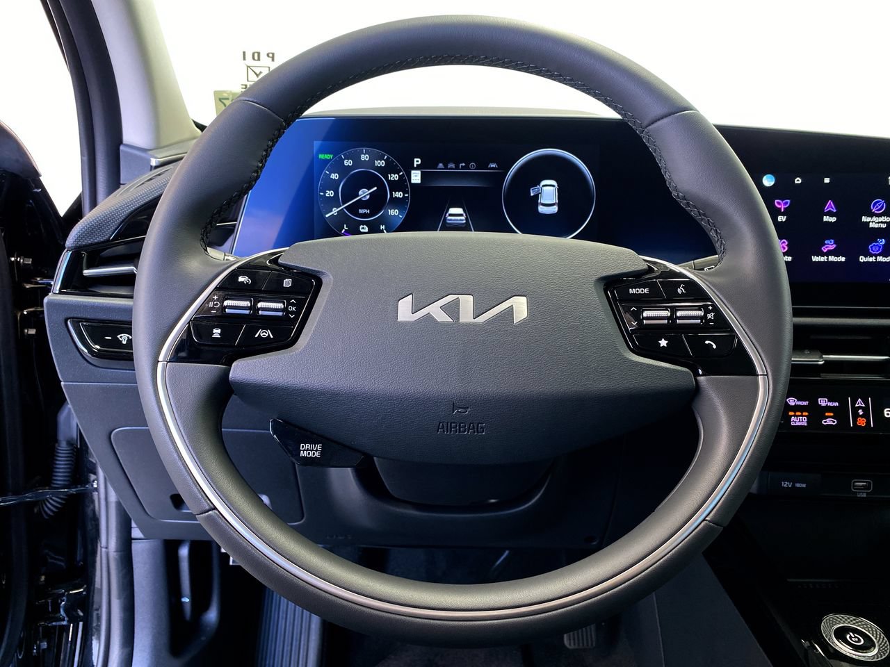 New 2026 Kia Niro Wind FWD image 21