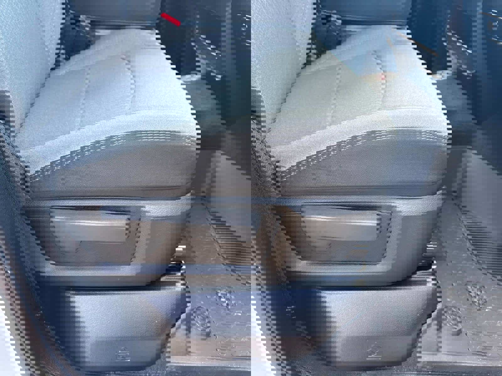 Used 2024 RAM 3500 Big Horn image 23