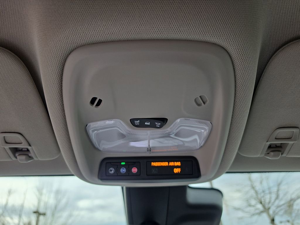 Certified 2024 Buick Encore GX Preferred w/ Comfort Package image 33