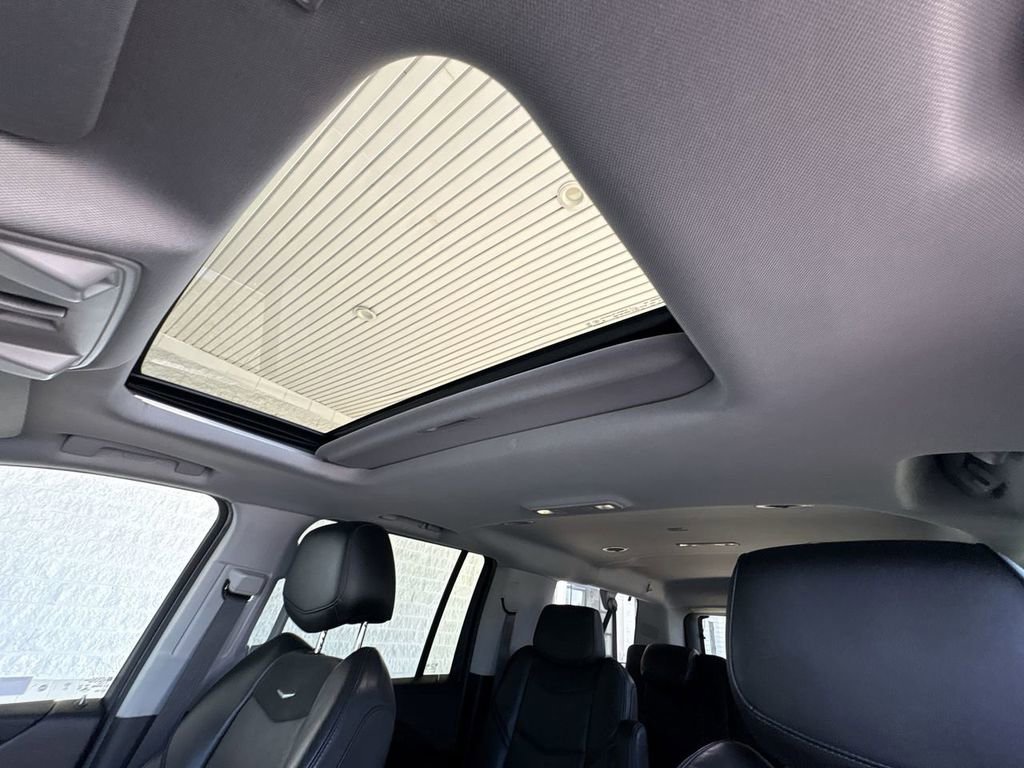 Certified 2020 Cadillac Escalade ESV Luxury image 19