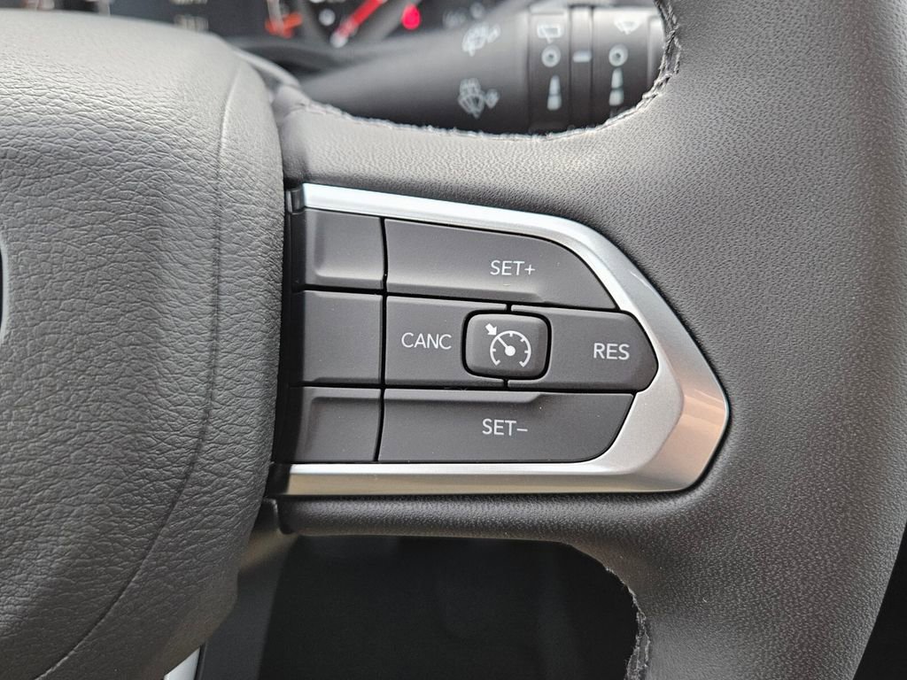 New 2026 Jeep Compass Latitude image 22