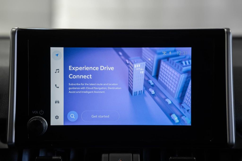 Used 2025 Toyota RAV4 LE image 18