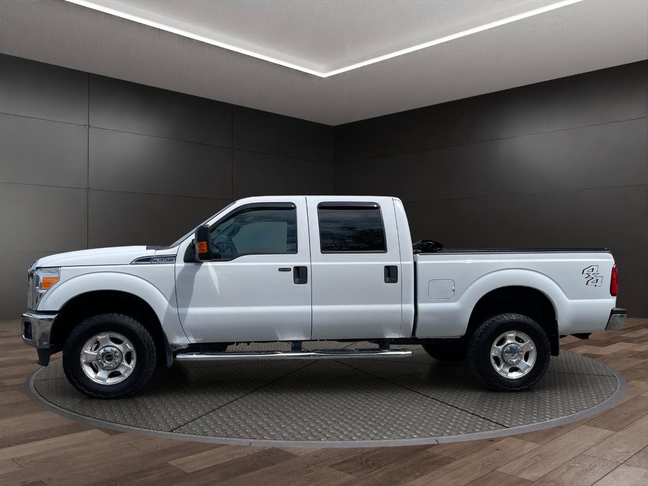 Used 2015 Ford F350 XLT AWD/4WD image 5