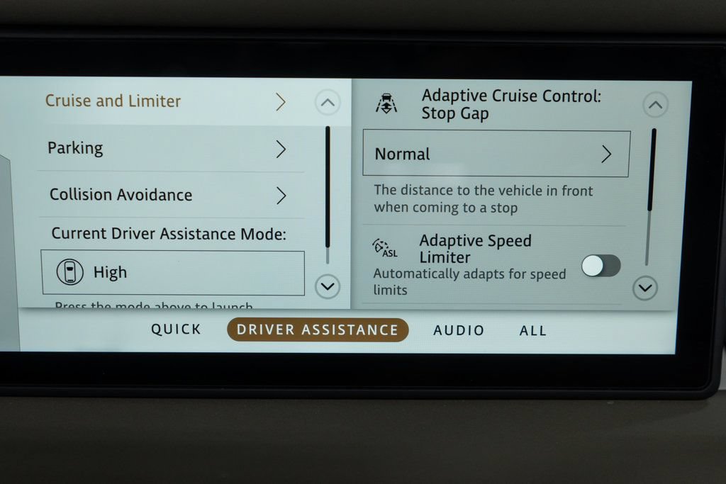 Used 2024 Land Rover Defender 110 S AWD/4WD image 26