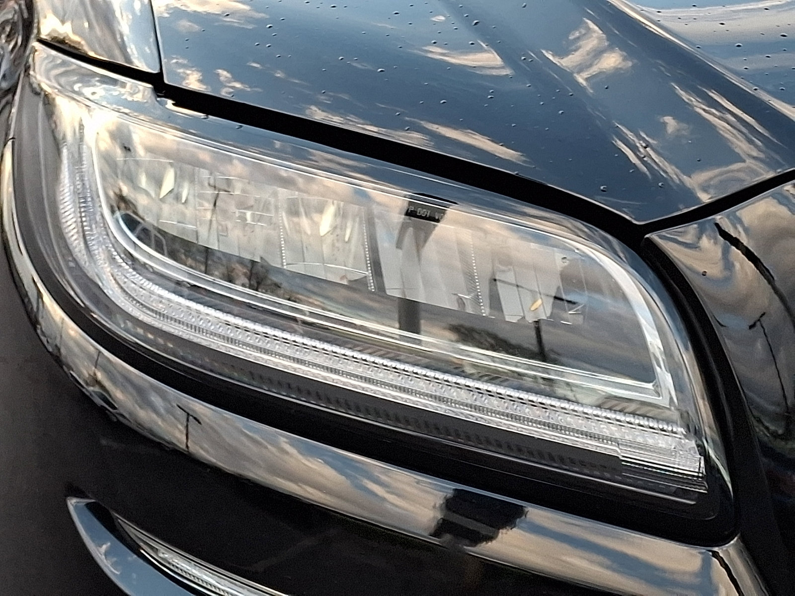 Certified 2023 Lincoln Nautilus Reserve AWD/4WD image 9