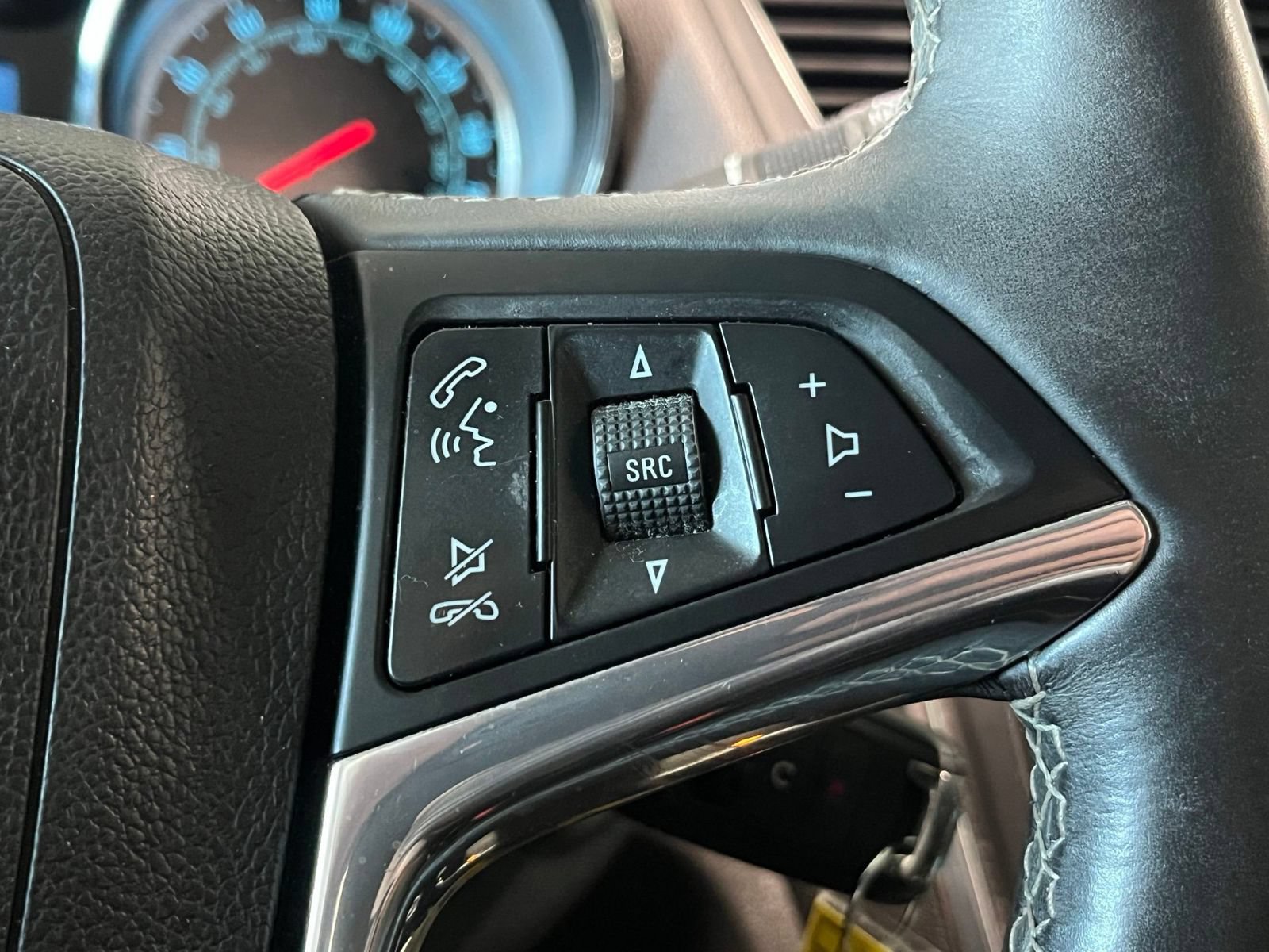 Used 2016 Buick Encore Premium w/ Experience Buick Package AWD/4WD image 28