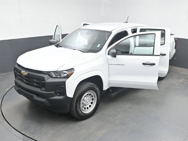 Used 2025 Chevrolet Colorado W/T RWD image 48