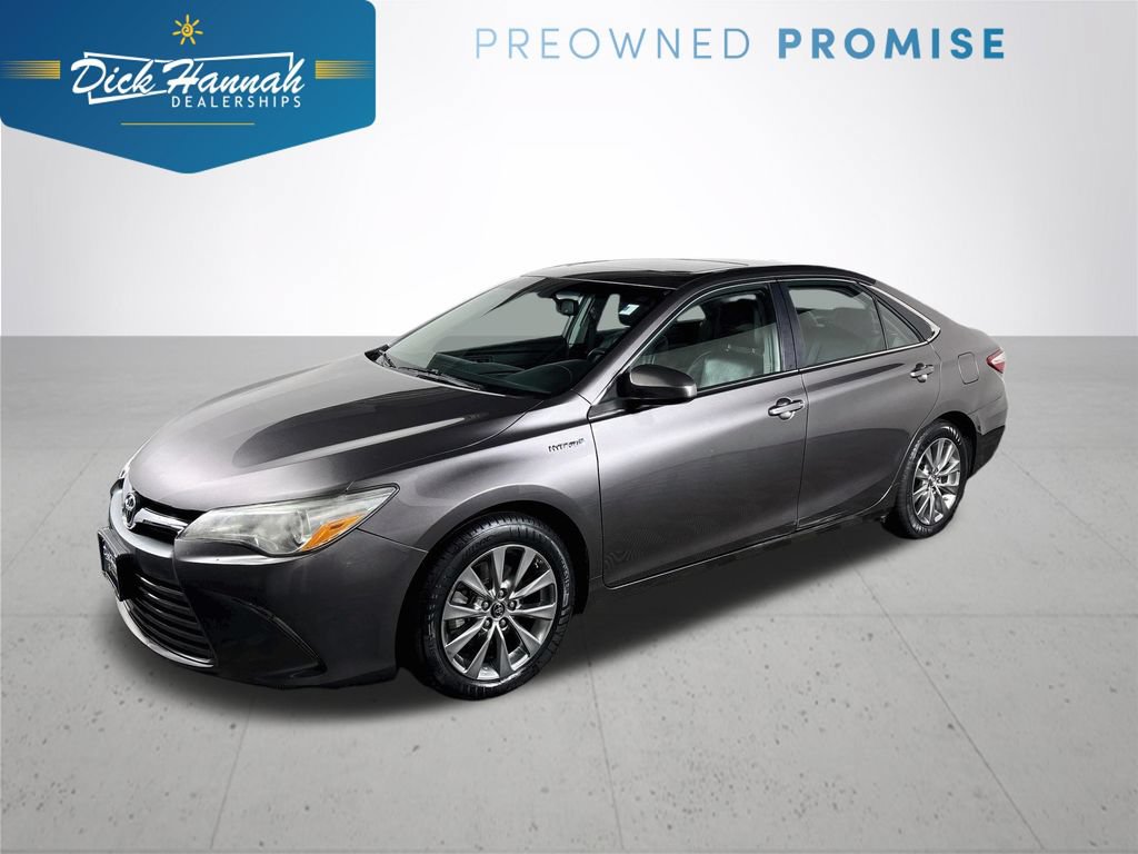 Used 2015 Toyota Camry XLE w/ Moonroof Package