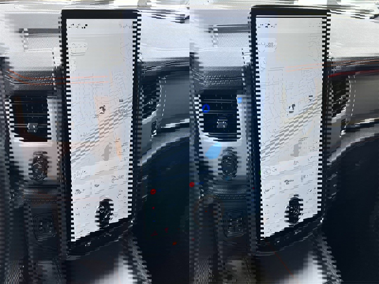 Used 2023 Ford Expedition Timberline image 17