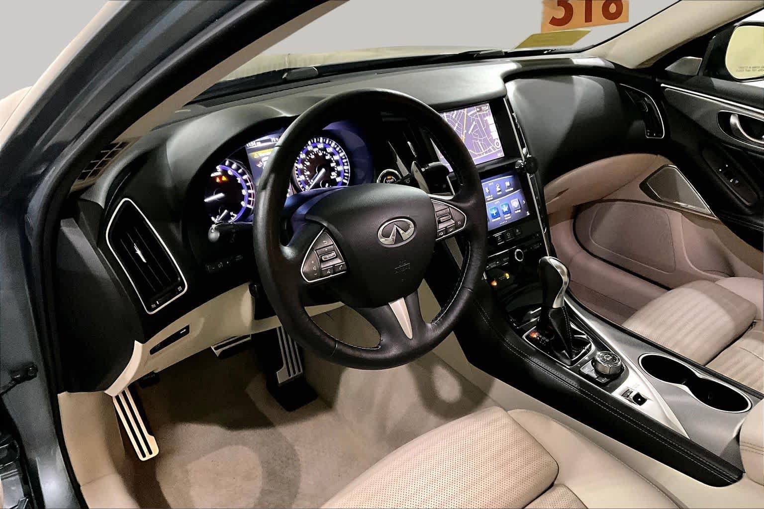 Used 2017 INFINITI Q50 Sport AWD/4WD image 17