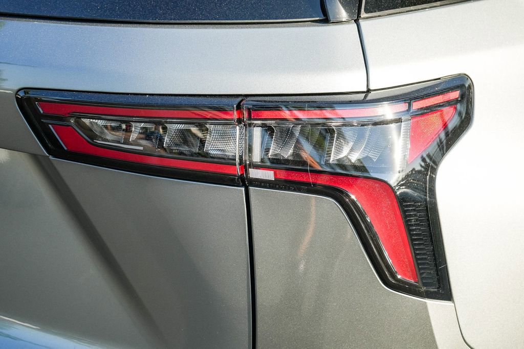 New 2026 Chevrolet Equinox LT FWD image 7