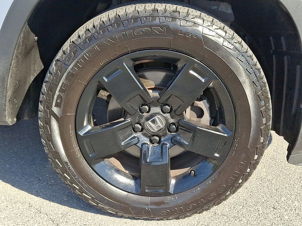 Used 2025 Honda Ridgeline Black Edition image 11