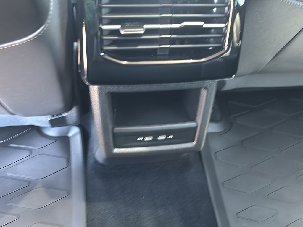 Used 2023 Volkswagen ID.4 Pro S RWD image 16