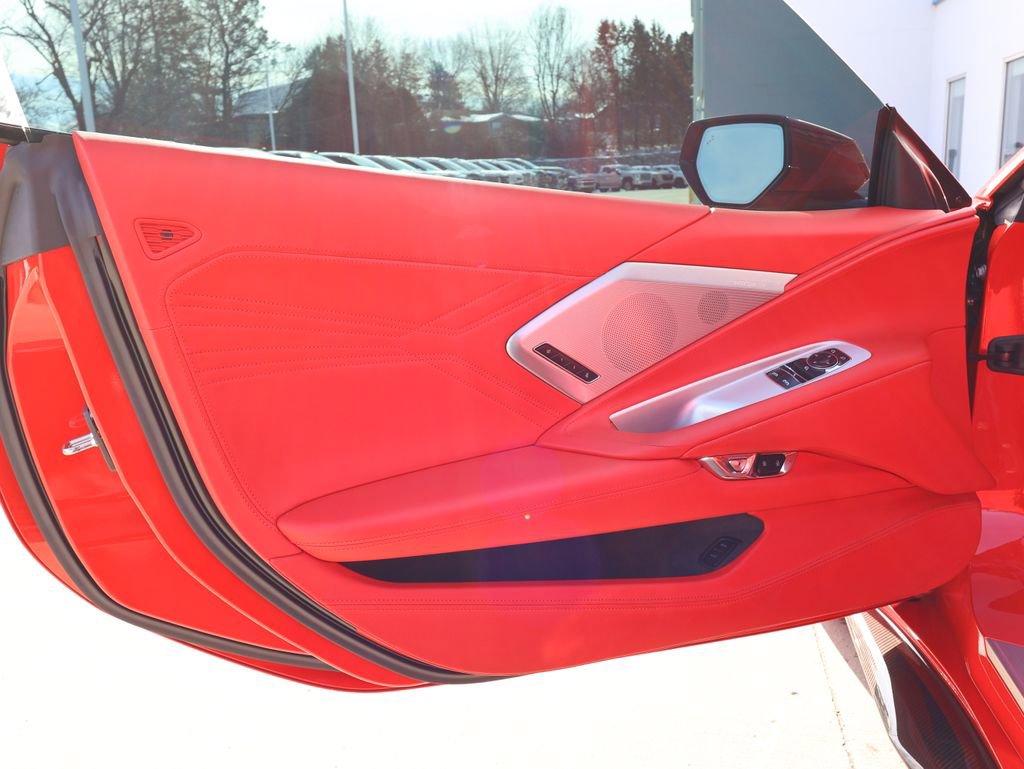 Used 2024 Chevrolet Corvette Z06 image 10