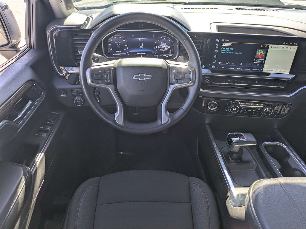 Used 2024 Chevrolet Silverado 1500 LT Trail Boss w/ Protection Package AWD/4WD image 17