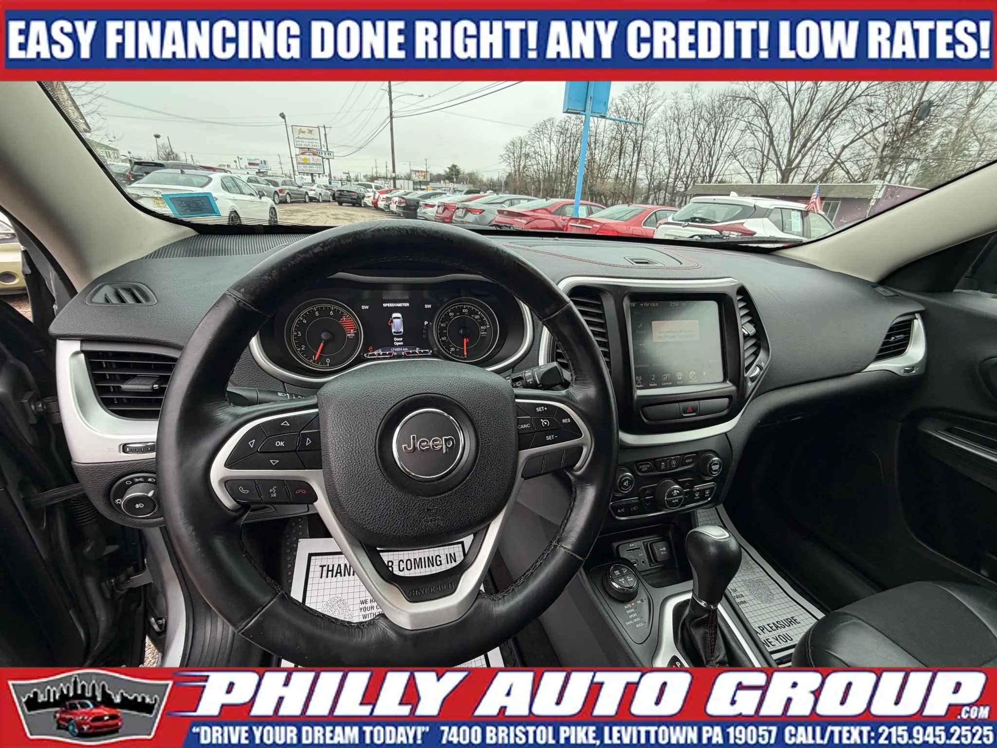 Used 2016 Jeep Cherokee Trailhawk w/ Comfort & Convenience Group image 29