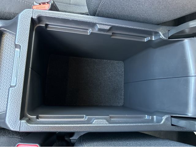 Used 2025 Honda CR-V LX image 29