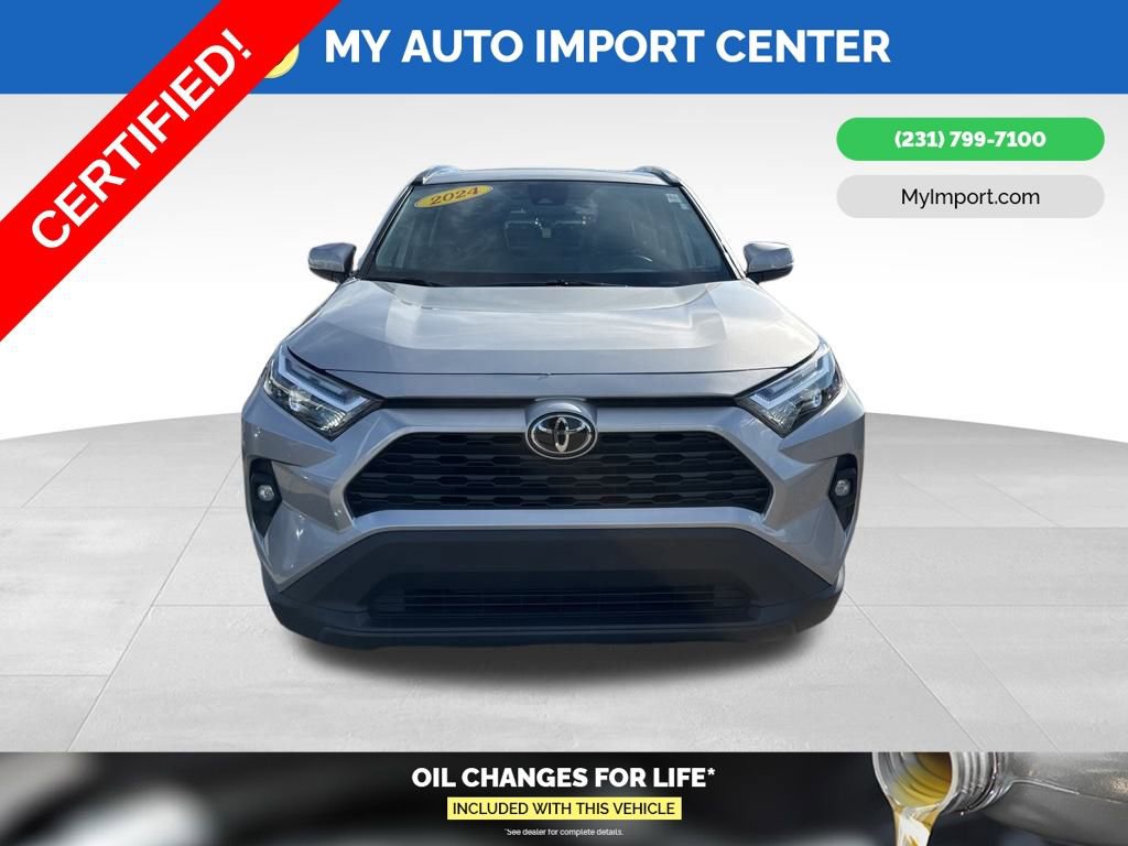 Used 2024 Toyota RAV4 XLE Premium image 2