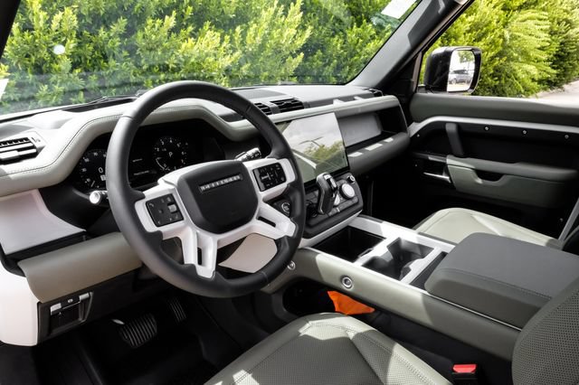 New 2026 Land Rover Defender 110 S AWD/4WD image 2