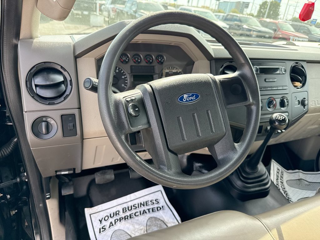 Used 2008 Ford F550 2WD Regular Cab Super Duty image 10