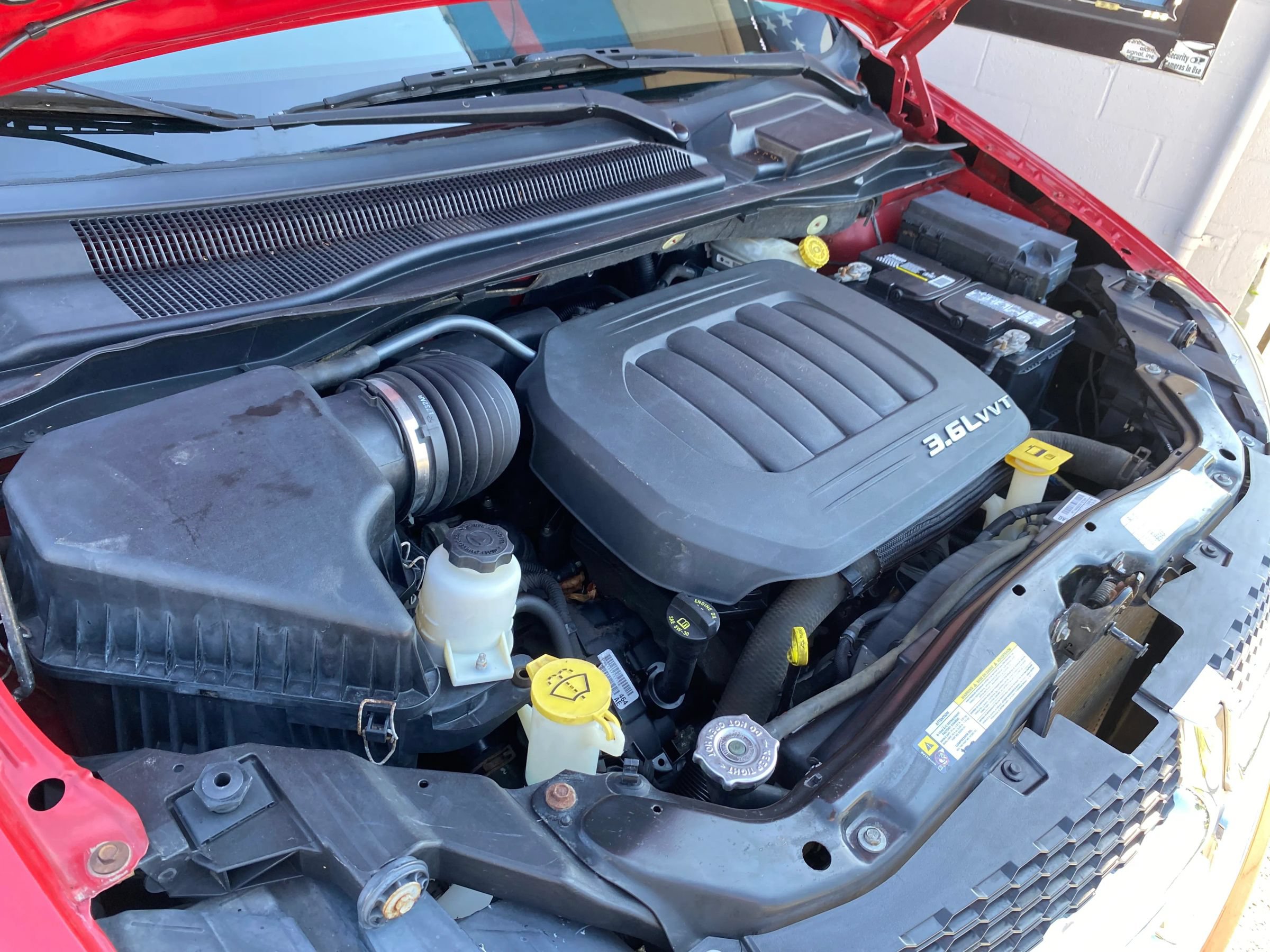 Used 2012 Dodge Grand Caravan SXT FWD image 32