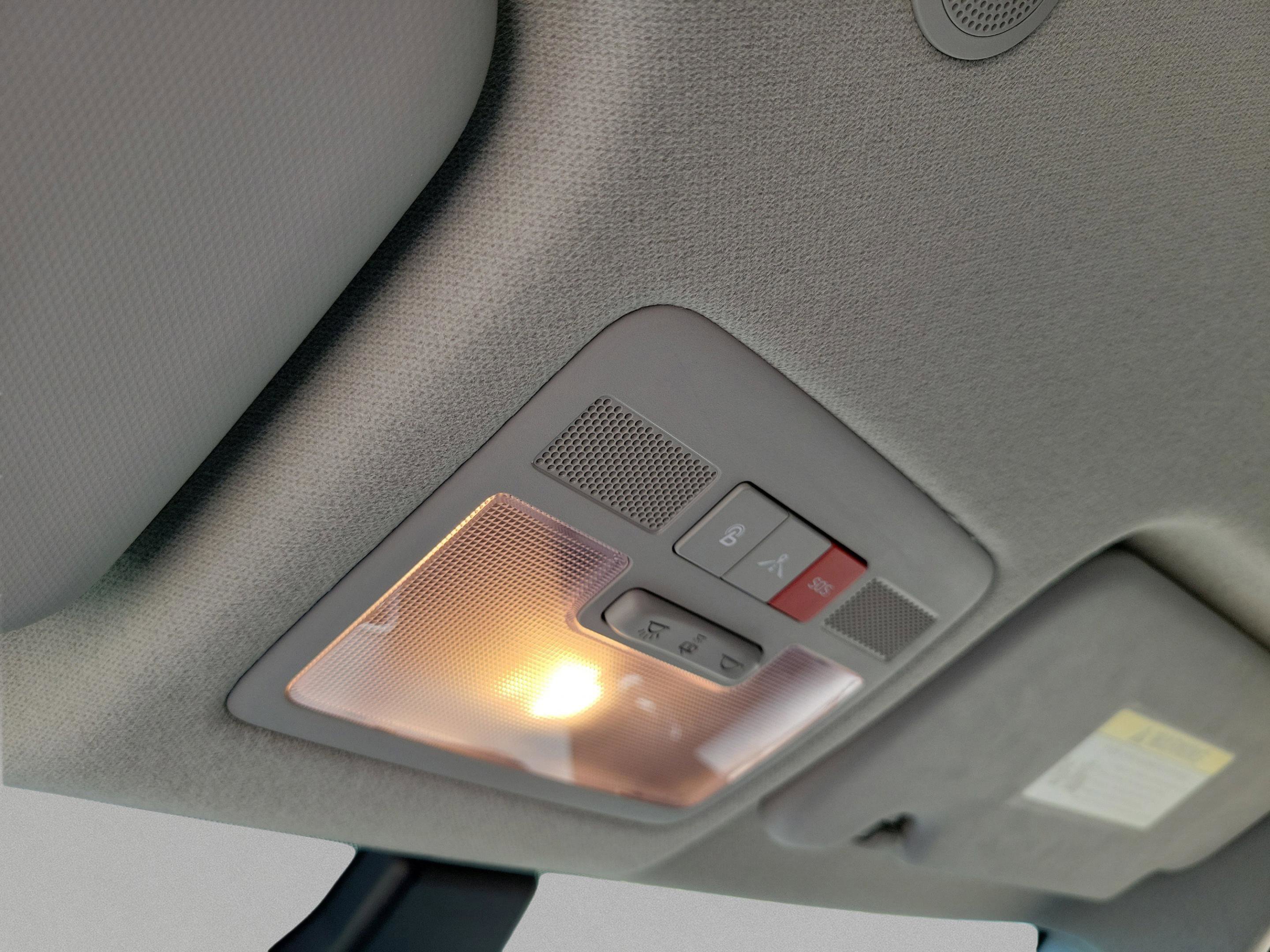 Certified 2023 Hyundai Venue Limited w/ Cargo Package image 30