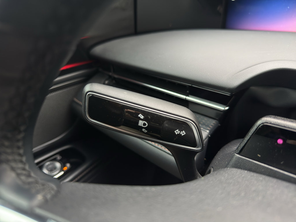 Used 2025 Lincoln Nautilus Premier w/ Jet Appearance Package AWD/4WD image 26