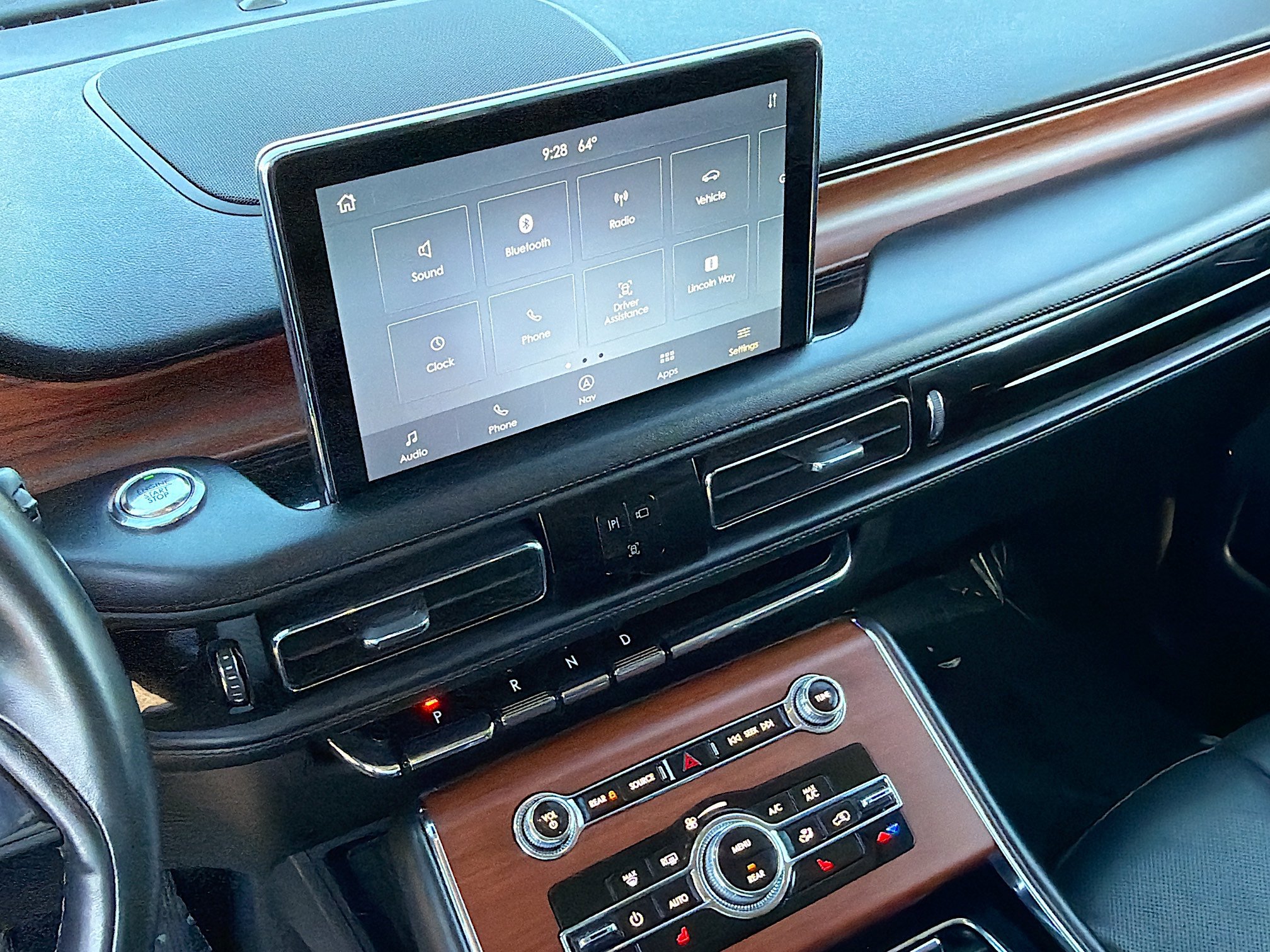 Used 2023 Lincoln Aviator Reserve AWD/4WD image 29