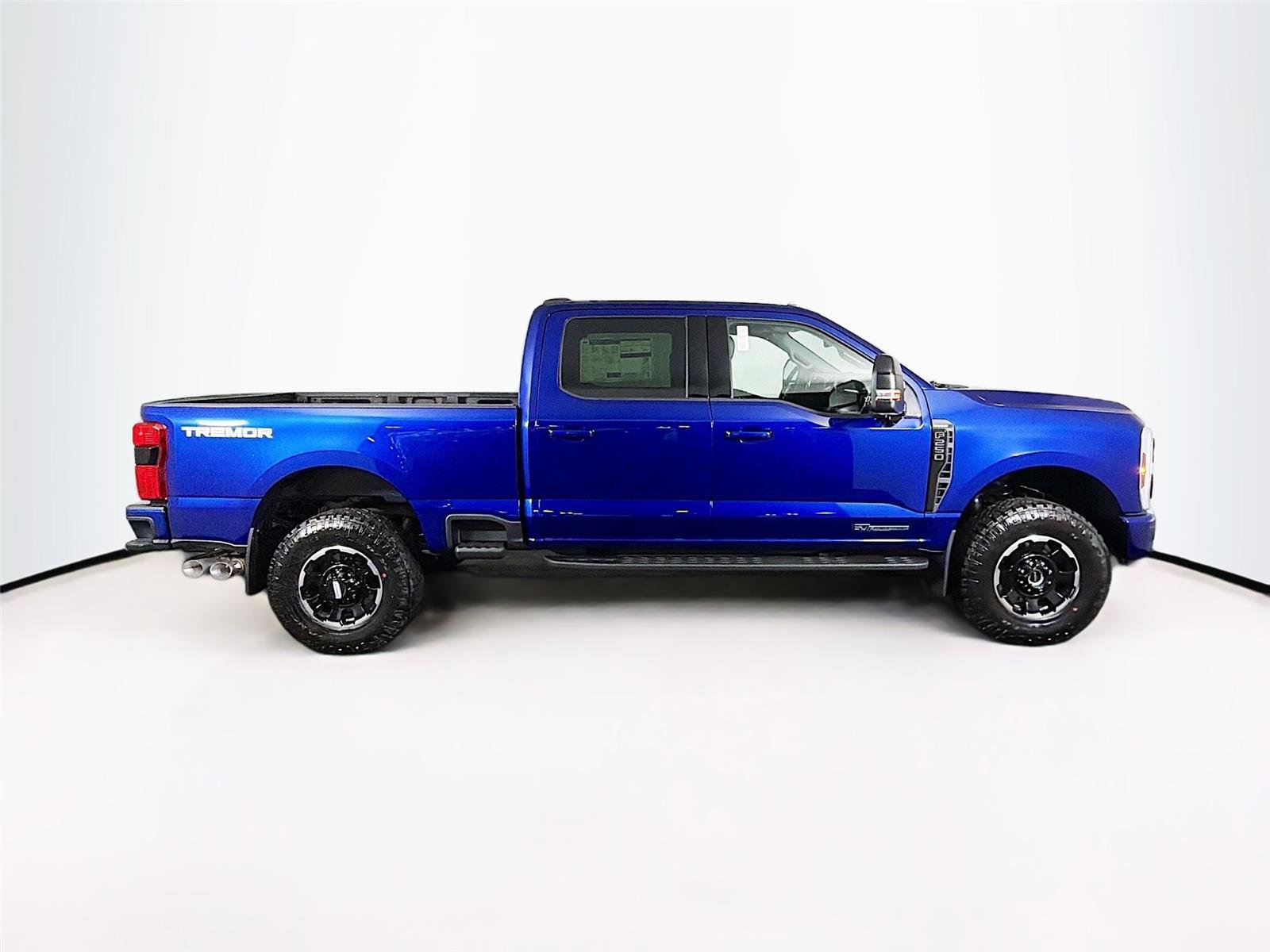 New 2026 Ford F250 Lariat w/ Tremor Off-Road Package image 8
