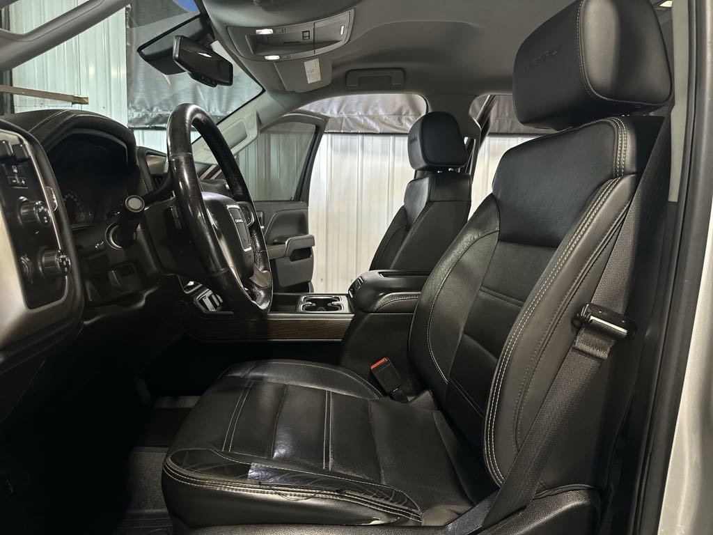 Used 2018 GMC Sierra 2500 Denali w/ Duramax Plus Package image 21