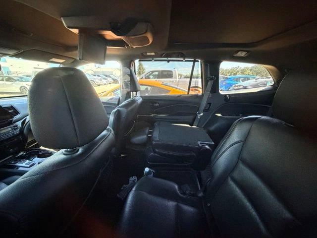 Used 2022 Honda Pilot Black Edition image 9